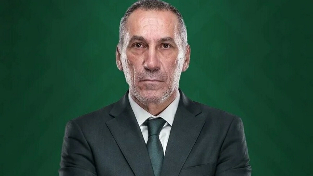 جنسية مدرب المنتخب السعودي | من هو مدرب المنتخب السعودي حالياً ؟
