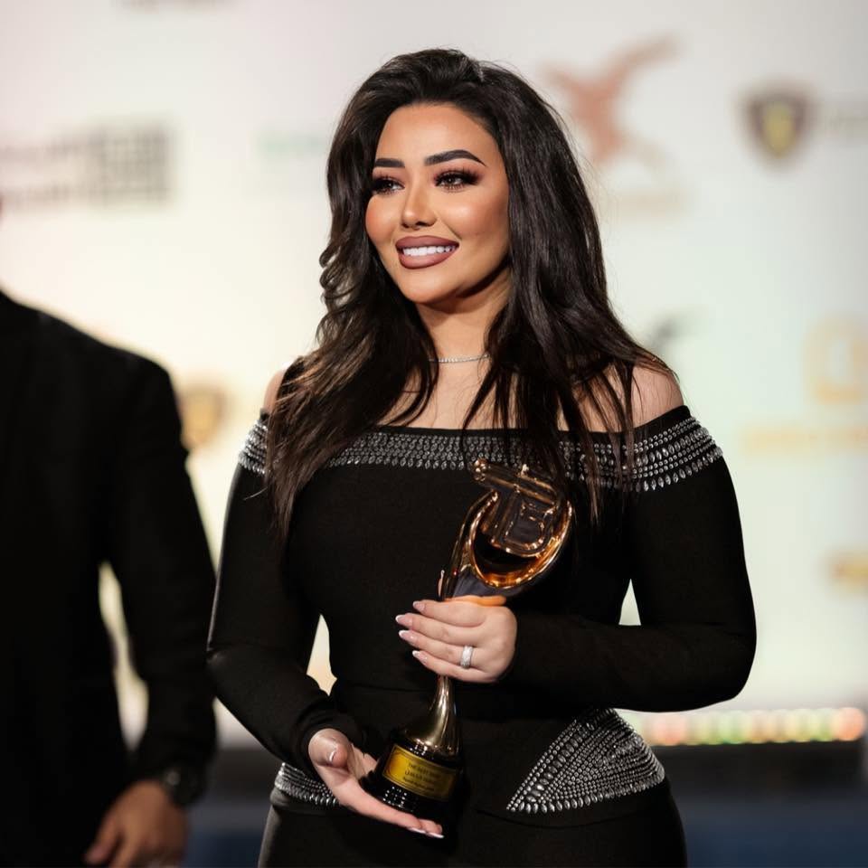 من هي رحمة محسن زوجها أولادها ديانتها السيرة الذاتية