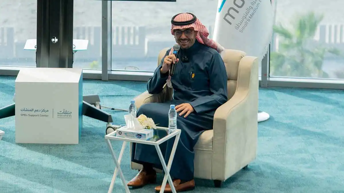 من هو بدر الرزيزاء زوجته أولاده السيرة الذاتية
