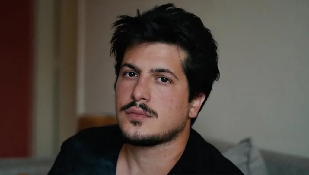 من هي زوجة محمد الدايخ ويكيبيديا