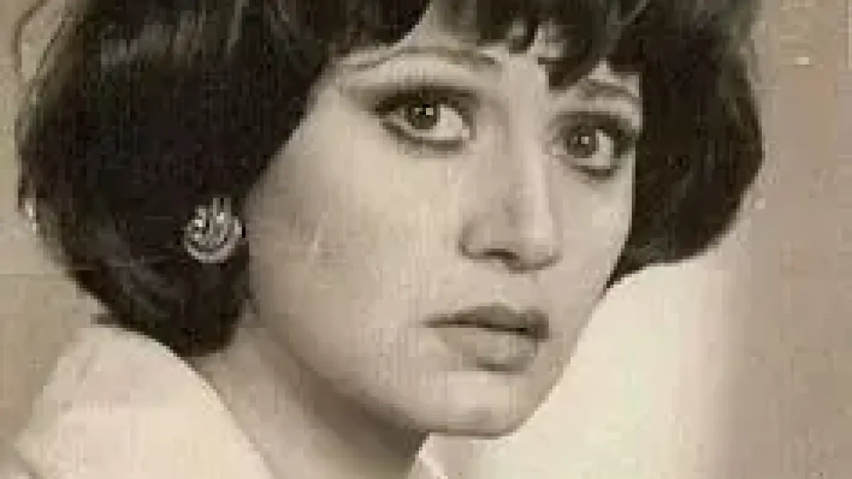 سبب وفاة مديحة كامل | كم مرة تزوجت مديحة كامل؟