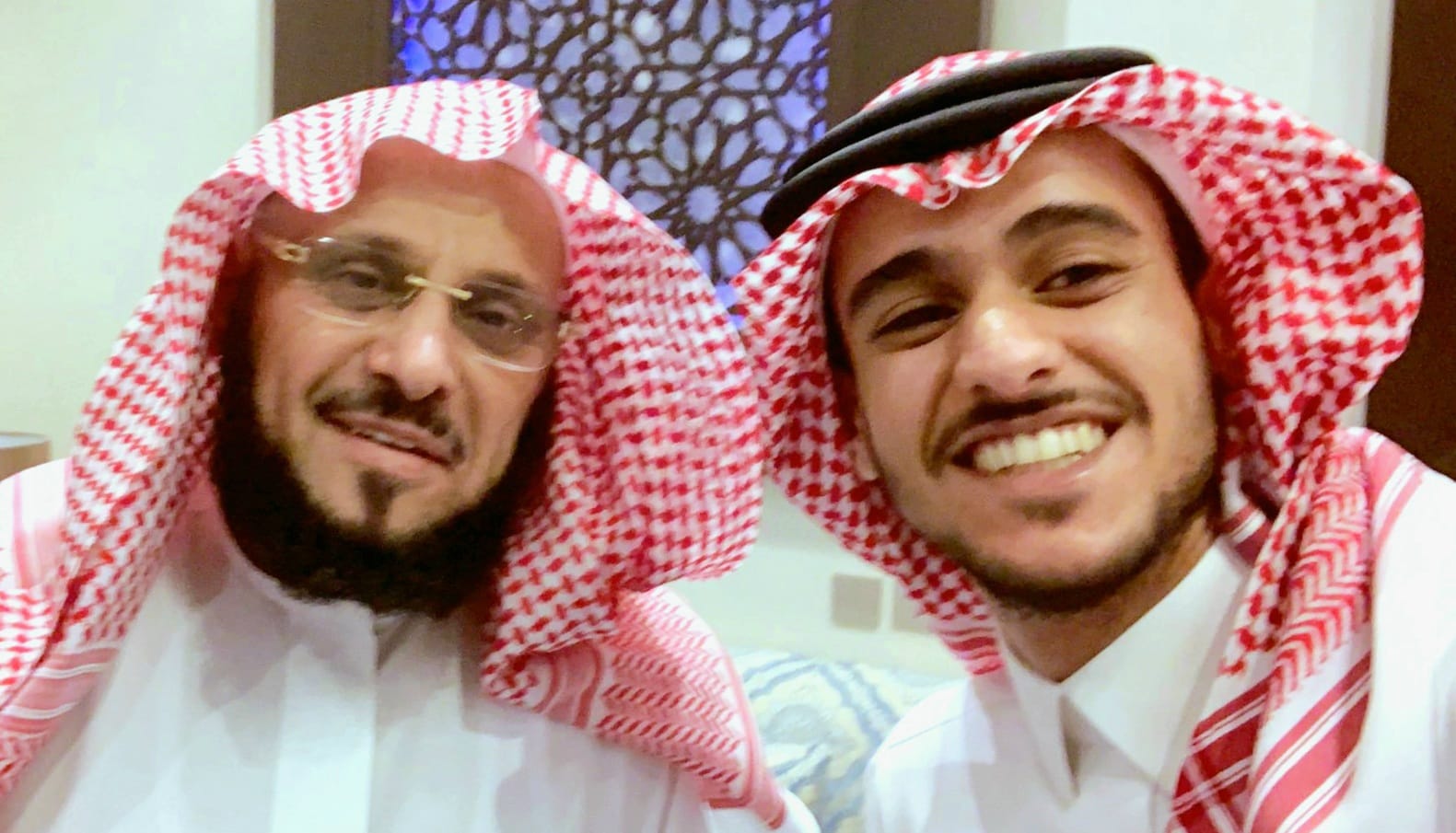 عايض يوسف ويكيبيديا.. من هو؟ عمره وأشهر أغانيه ومسيرته الفنية