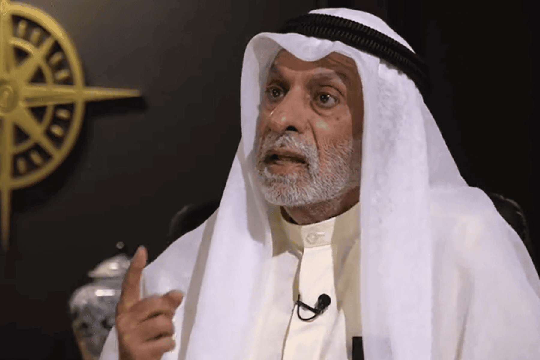 من هو الكاتب عبدالله النفيسي ويكيبيديا | كم عمره، ما جنسيته